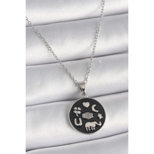 316L Çelik Gümüş Renk Siyah Renk Şans Kolyesi - Lisinya