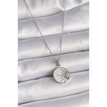 316L Çelik Gümüş Renk Zincir Beyaz Sedefli Gün Batımı Model Kadın Kolye - Lisinya