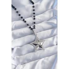 Gümüş Renk Siyah Boncuk Zirkon Taşlı Pirinç Yıldız Model Vip Seri Kadın Kolye - Lisinya