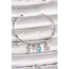 Eco Lounge Pirinç Gümüş Renk Sallantı Zirkon Taşlı Ayıcık Figür Çiçek Detay Charm Kadın Bileklik