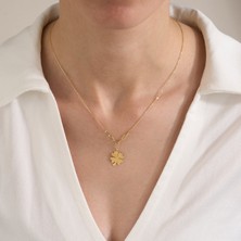 Gold Marley Minimal Lucky Yonca Kolye – 14 Ayar Altın