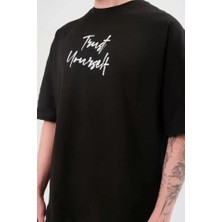 Modi Green Baskılı Unisex Günlük Stil Siyah Midnight Özel Seri Tişört