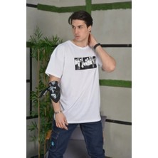 Modi Green Baskı Detaylı Unisex Günlük Stil Illüstrasyon Beyaz Pamuklu Oversize Tişört