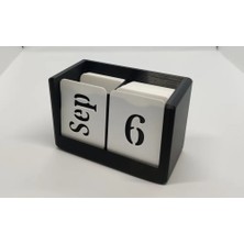 Dekoratif Ahşap Görünümlü Sonsuz Masa Takvimi - Minimalist 3D Baskı Ofis ve Ev Dekoru (Siyah-Beyaz)