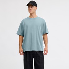 Jack & Jones Erkek Sirt Baskili Tisört - Andrew