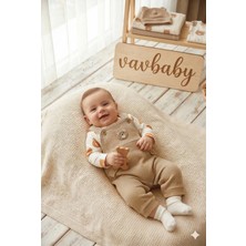 Vavbaby Ayıcık Figürlü Waffle Örme Bebek Salopet Takımı Bej (Çorap Hediye)