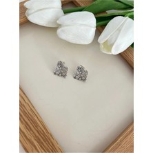 Nergis Collection Kadın Kare Zirkon Gümüş Tasarım Küpe