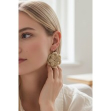 Tokuşka Çiçek Motifli Örgü Küpe