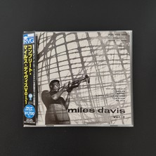Only Japan Vinyl Miles Davis – Volume 1 CD