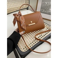 Özüm Çanta Kadın Mini Boy Suni Deri Fular Detaylı El ve Omuz Çantası Taba