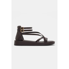 Selin Shoes Lony Ön Çarpraz Detaylı Bilek Tokalı Kadın Sandalet- Kahverengi