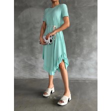 Beei Kuşaklı Elbise