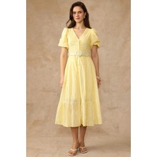 Olcay V Yaka Kemer Aksesuarlı Güpür Elbise Sarı 9459-E