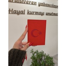 Deri Dikişli Bayrak Baskılı Araç Ruhsat Kılıfı, Koruma ve Şıklık Bir Arada