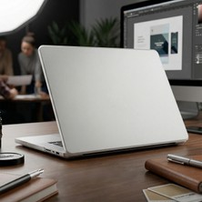 Caseonn Apple Macbook Neo 13" Inç Uyumlu Kılıf A3404 (2026) Mat Buzlu Koruyucu Sert Kapak Beyaz