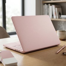 Caseonn Apple Macbook Neo 13" Inç Uyumlu Kılıf A3404 (2026) Mat Buzlu Koruyucu Sert Kapak Pastel Pembe