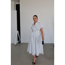 Özge Özgenç Yarasa Kol Puantiyeli Maxi Elbise