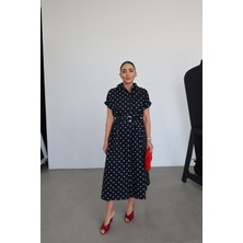Özge Özgenç Yarasa Kol Puantiyeli Maxi Elbise
