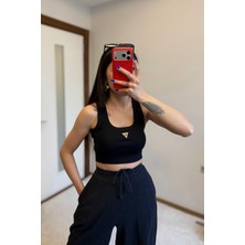 Guss Zımbalı Askılı Siyah Crop Atlet