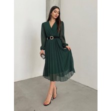 Femora Moda Kadın Şifon Kumaş Astalı Kloş Kesim Kruvaze Yaka Midi Boy Elbise