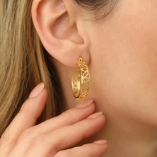 Nox Jewelry 14 Ayar Altın Kaplama Geometrik Desenli Kalın Orta Boy Halka Gümüş Küpe – E00208