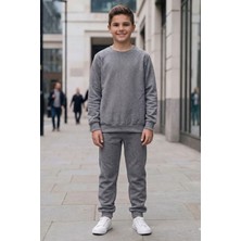 Evavi Erkek Çocuk Baskısız Düz Bisiklet Yaka Gri Sweatshirt ve Cepli Eşofman Altı Takımı