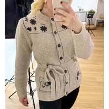 Modaonna Nakış Detaylı Kemerli Tasarım Hırka