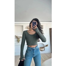 Bigümex Kare Yaka Uzun Kollu Crop Bluz, Parmak Geçmeli