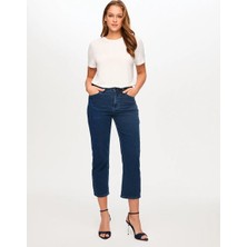 Faik Sönmez Yanı Nakış Detaylı Slım Fıt Jean Capri S26JCP005