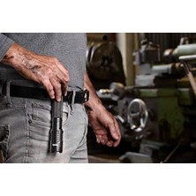 Uray Home LED Teknolojili Alüminyum Cep Lambası, 6 Aaa Pil Dahil, Ansı Fl 1 Standart, 2 Aydınlatma Modlu Lamba + Zoom Odaklama