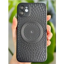 Emdeco 11 ile Uyumlu Lensli Magsafe Özellikli Darbe Önleyici Koruyucu Kılıf