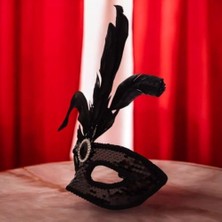 Daders Home Lüks Taşlı ve Tüylü Siyah Parti Maskesi