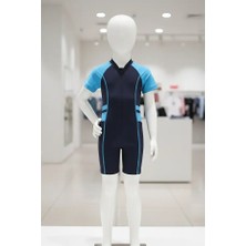 Tesmay Çocuk Yüzücü Mayo 467 Modeli, Lacivert - Turkuaz Renk Seçeneği ile Hareket Özgürlüğü Sağlar