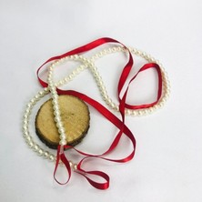 Karakız İncili Kurdele Beyaz