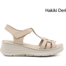Gönderi(r) Kadın Bej  Cırt Bantlı Dolgu Topuk Hakiki Deri Sandalet