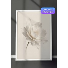 Zestia Beyaz Çerçeveli  Duvar Tablosu Beyaz Lotus Sessizliği Nötr Minimal Çiçek Yatak Odası Dekoru