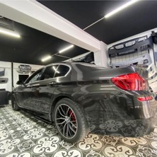 F10 Seri Marşpiyel Lipi Alt Bıçak Parlak Siyah, Şık ve Dayanıklı Tasarım