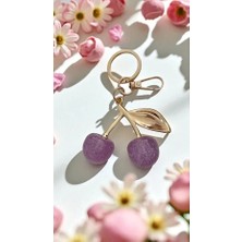 Famemus Accessory Kiraz Şeklinde Anahtarlık – Renkli ve Şık Tasarım ( 1 Adet)