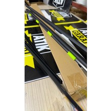 Yüksek Kaliteli Siyah Rüzgarlık Cam Çıtası, Dayanıklı ve Şık Tasarım