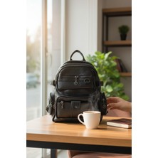 Enoch Kadın Yıkanabilir Deri Çok Bölmeli Şık Siyah Pütürlü Deri Görünümlü Sırt Çantası