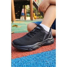 In Step Pure Black Ultra Hafif Nefes Alabilir Çocuk Spor Ayakkabı - Siyah