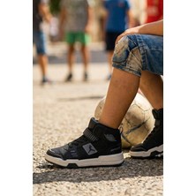 In Step Seviya Siyah Cırtcırtlı Çocuk Bot Tipi Spor Ayakkabı - Okul ve Sokak Modası
