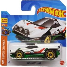 Esranın Dünyası Rally Speciale - Kısa Kart Oyuncak Araç
