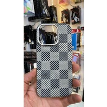 Cepx Iphone  16 Pro Kamera Korumalı  Mat Magsafe Wireless Şarj Destekli Renkli 45685