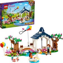 LEGO® Friends Heartlake City Parkı 41447 432 Parça Çocuklar için Eğlenceli Oyuncak Yapım Seti