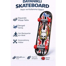 PremiumPort Kanatlı Kuru Kafa Desenli Kaykay 60X20 Cm, Ahşap Tabla, Kaymaz Zımpara