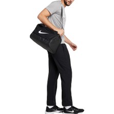 Nike Ba5961 010 Brsla Xs Duff 9.0 25L Siyah Spor Çantası 38 X 25 X 25 Cm Modeli