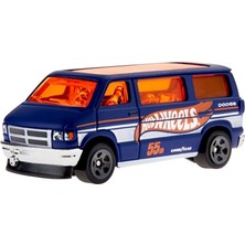 Hot Wheels 1:64 Tekli Arabalar 2023 066/250 Hw 55 Race Team Dodge Van