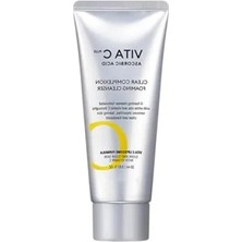 Esranın Dünyası Leke Karşıtı C Vitamini Içerikli Temizleme Köpüğü 120ML