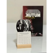 Esranın Dünyası Ahşap Ayaklı Atatürk Temalı 2026 Takvim - Özel Tasarım